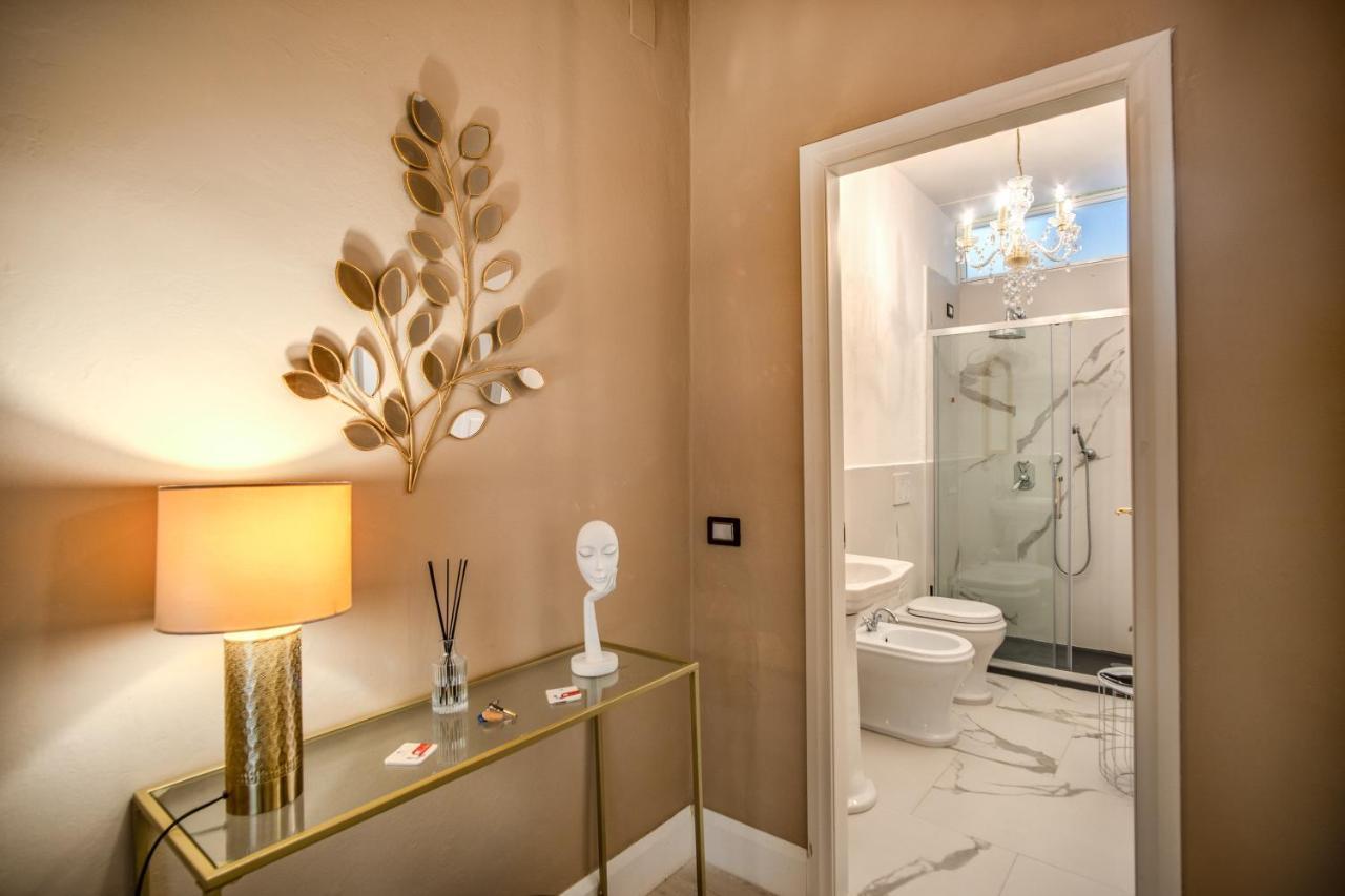 Aweshomeitaly - White Mirrors Apartment Pisa Eksteriør billede